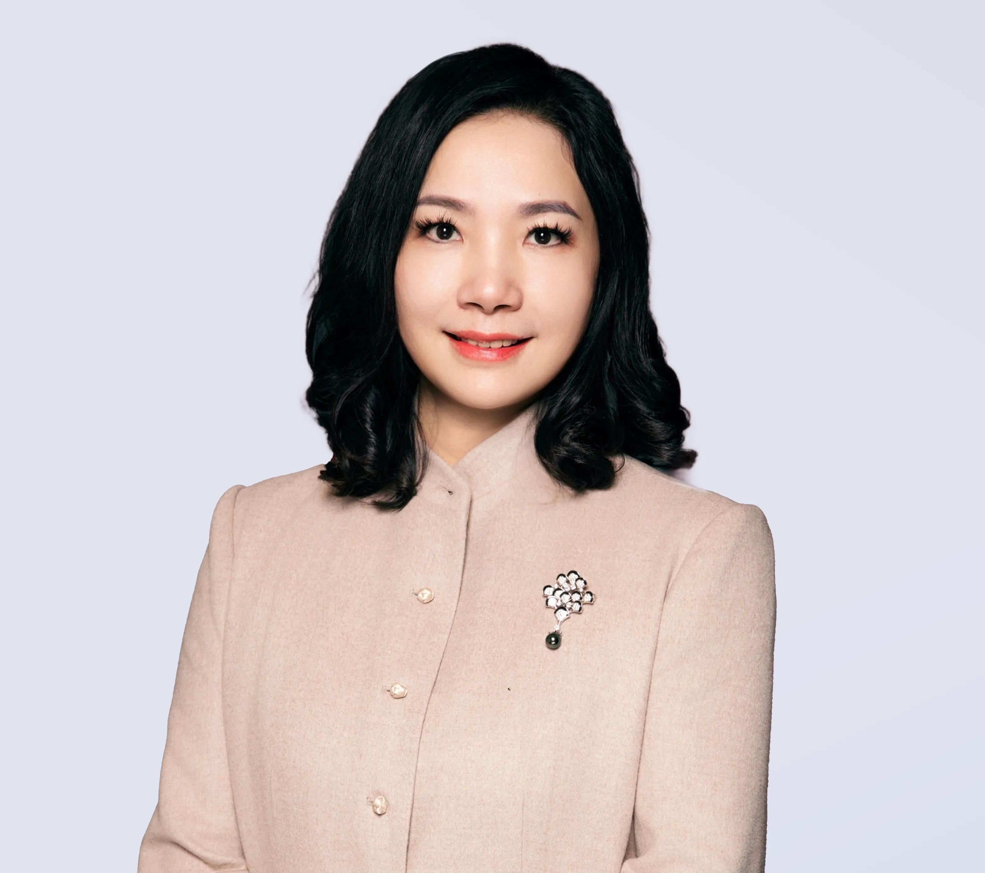 黄少媚女士 行政总裁 黄少媚女士 行政总裁
